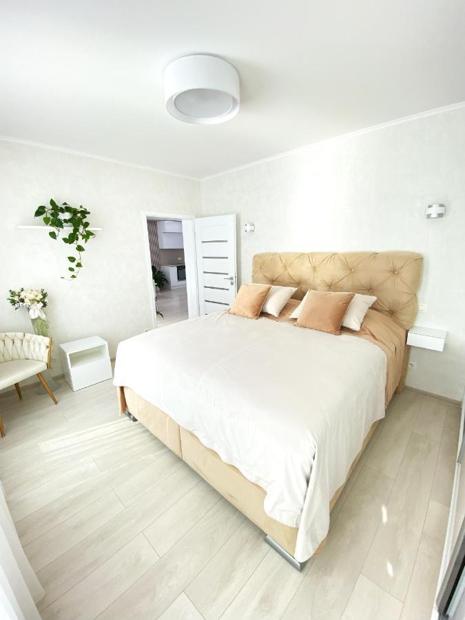 Die Eleganz - Apartment Near The City Center With Free Parking Bratislava Exterior foto